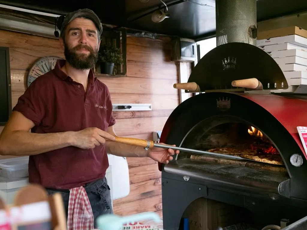 photo propriétaire la roulotte à pizza